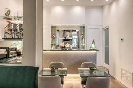 Hotel Sorrento City Отели рядом с достопримечательностью «Собор Святых Филиппа и Иакова»