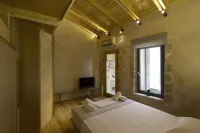 Evans House II One Bedroom Maisonette Hotels in Koum Kapi