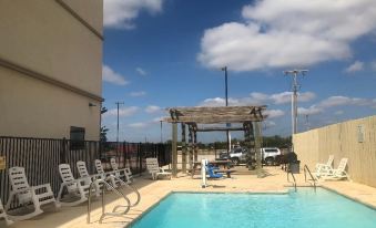 PetroStay Inn & Suites Cotulla
