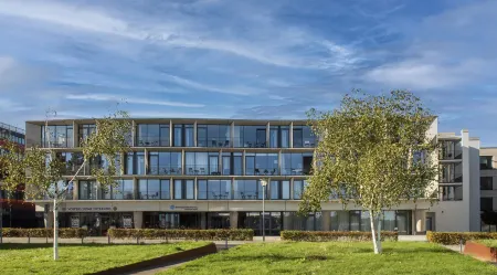 Waveboard Hotel & Boardinghouse Отели рядом с достопримечательностью «Потсдамский университет»