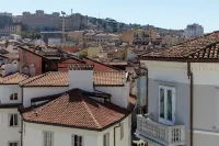Vis à Vis Apartments