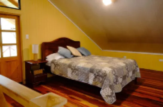 Hotel Los Sueños de Bajos del Toro Hotels in 