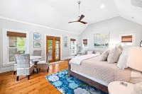Golf Cart + Close to Beach Club in Watercolor! 5 Bedroom Home by RedAwning