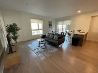Modern Retreat in Koreatown Hotels in South Pasadena