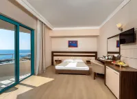 Queen Resort Alanya Hotels in Avsallar