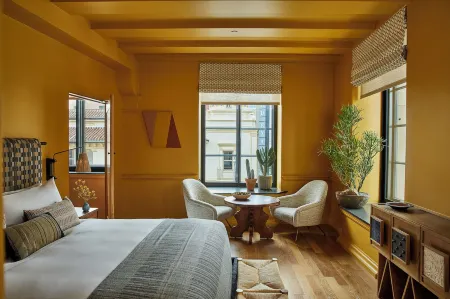 Downtown Los Angeles Proper Hotel, a Member of Design Hotels Отели рядом с достопримечательностью «Уотеруорлд»