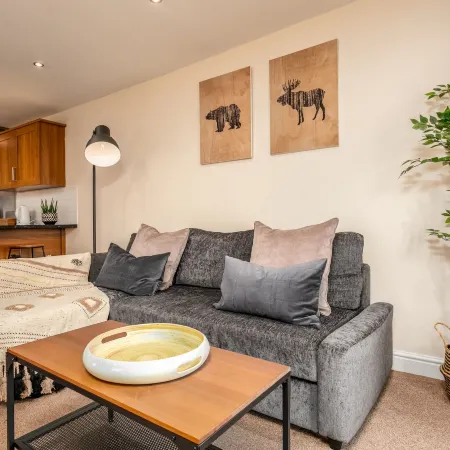 Elliot Suite No7 - Donnini Apartments