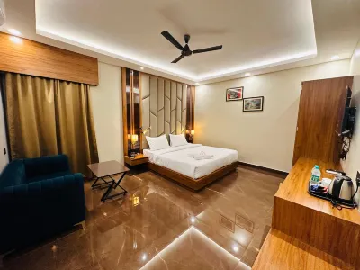 Banmali Regency Hotels near Statue Of P N Bose, Geologist