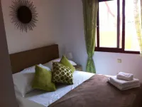 2 Bed Sleeps 4 Pet Friendly Free Parking - 2-stjärniga