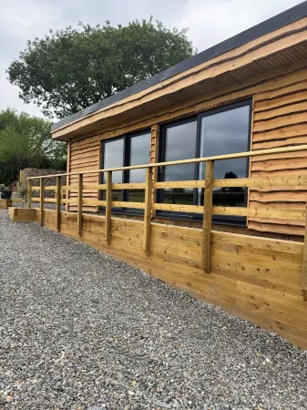 Nuthatch - Traditional Cornish Stone Cottage
