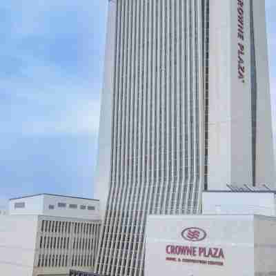 Crowne Plaza Ankara Hotel Exterior