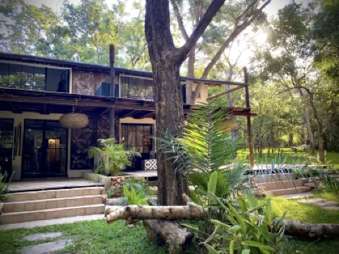 Sakae Paradise Resort โรงแรมใน