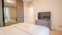 Endless Summer Sirmione - Italian Homing - Condos