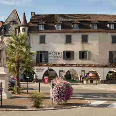 Cosy Places - Charme et Caractère Le Turenne Hotel Exterior