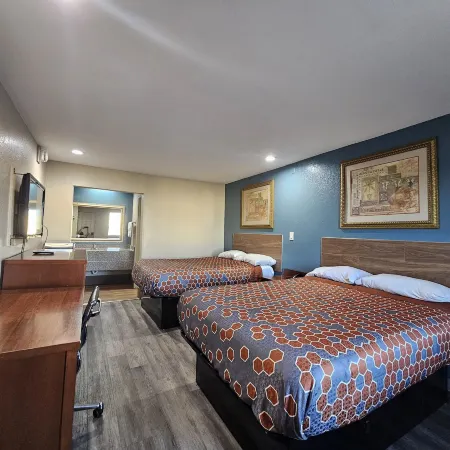Deluxe Inn