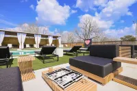 Melrose River Club Hotels in Caldwell County