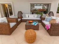 Danai's Secluded Paradise - Azure Coastal Dreams Hotels in Sane