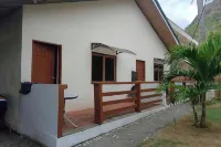 Dolphin Bay Resort
