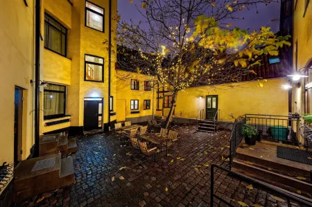 Best Western Hotel Royal Отели рядом с достопримечательностью «Slottstradgarden»