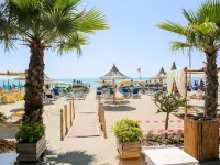 Hotel Bella Vista Hotels in Golem