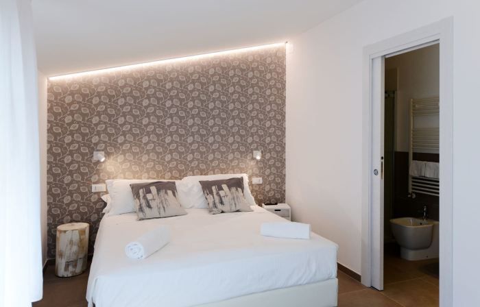 Miramed Rooms