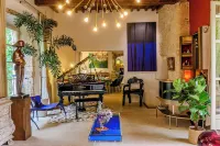 Palais Aoma, hôtel Particulier de Luxe en Provence Hoteles en Le Thor