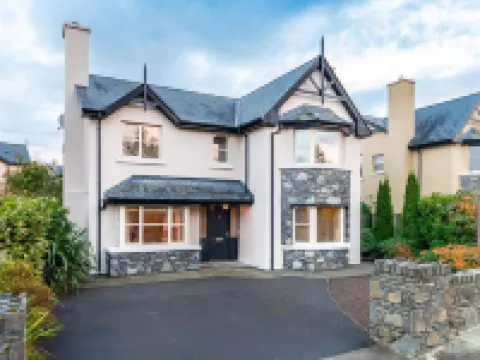 Foley's Guesthouse & Self Catering Holiday Homes Hotels in Kenmare