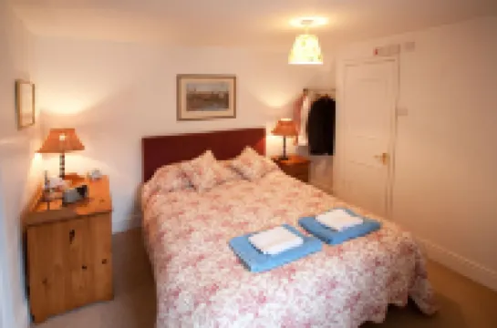 The Cottage at Weston Lawn