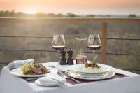 Victoria Falls Safari Club - breakfast
