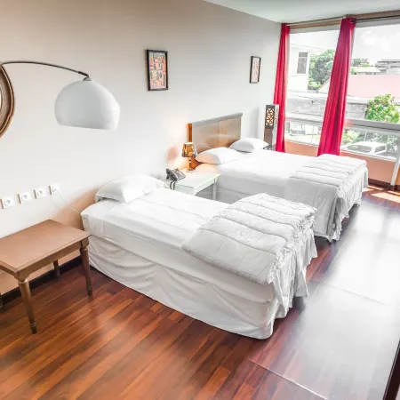 Hotel Sarah Nui