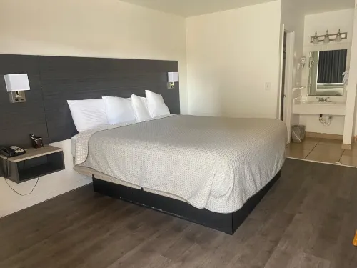 Windsor Inn Lake Havasu City - Motels