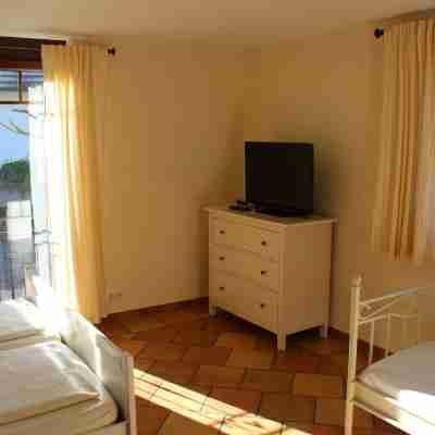 Pension Vanii, Apartments Rooms