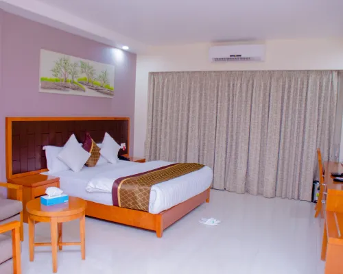 Hotel Platinum Hotels in Lukunga