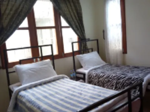 Le Parlour Hotels in Hai