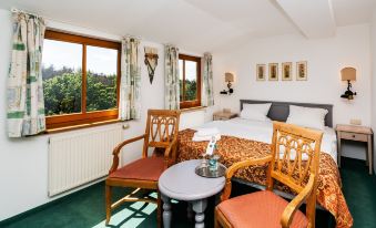 Steiger Parkhotel Hohnstein