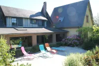 Le Haut Mesnil-5 Hotels in Mesnil-Follemprise