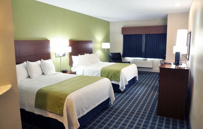 Brookstone Lodge & Suites