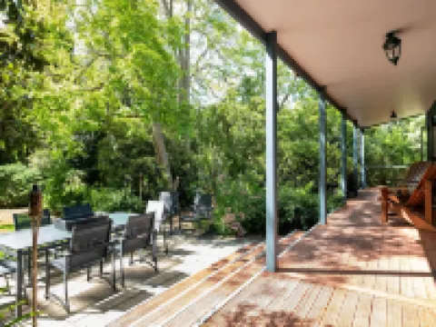 Lawn Cottages Hotels in Clive