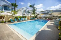 Latchi Escape Hotel & Suites - piscina
