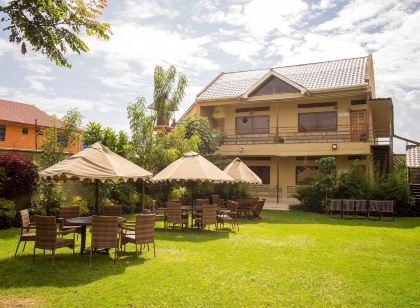Eseriani the Hotel