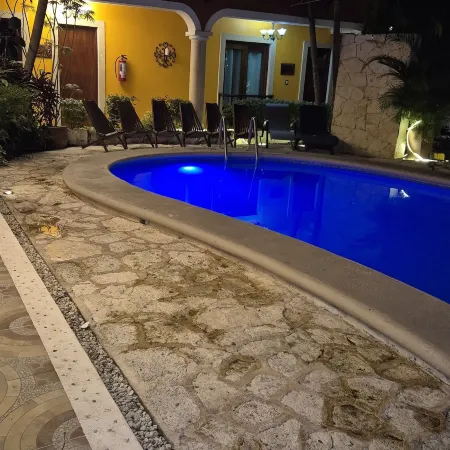 El Zaguán Colonial by GuruHotel