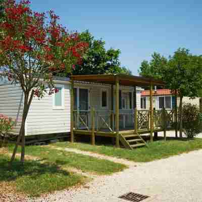 Camping Baia Verde Hotel Exterior