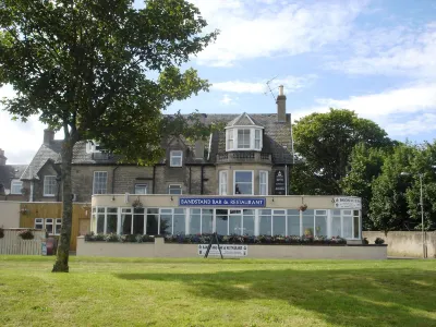 The Bandstand Hoteles en Nairn