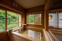 Kakureisen Hotels in Saga