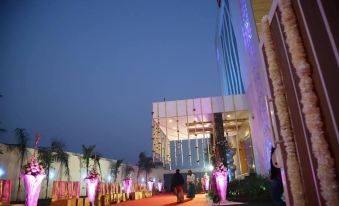 Wingston A Treehouse Hotel-Goverdhan
