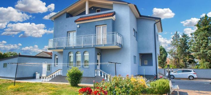 Apartments Dragica 1251 Hotele w: Fazana