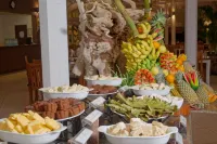 Embudu Village Maldives - 朝食