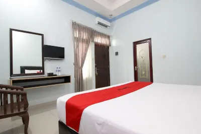 RedDoorz Plus @ Timoho Hotels in Gondokusuman