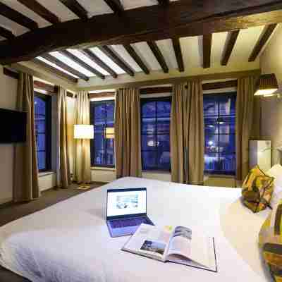 Hotel Les Tanneurs Rooms
