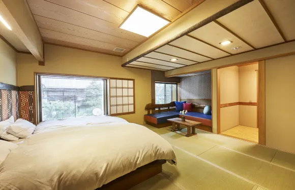 四萬温泉豐島屋